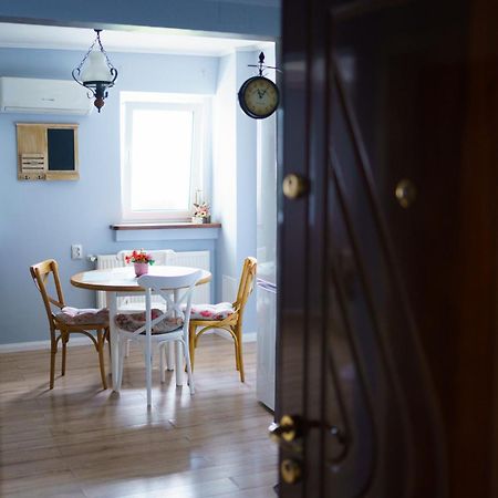 Pasiro Aparthotel Alba Iulia Zewnętrze zdjęcie