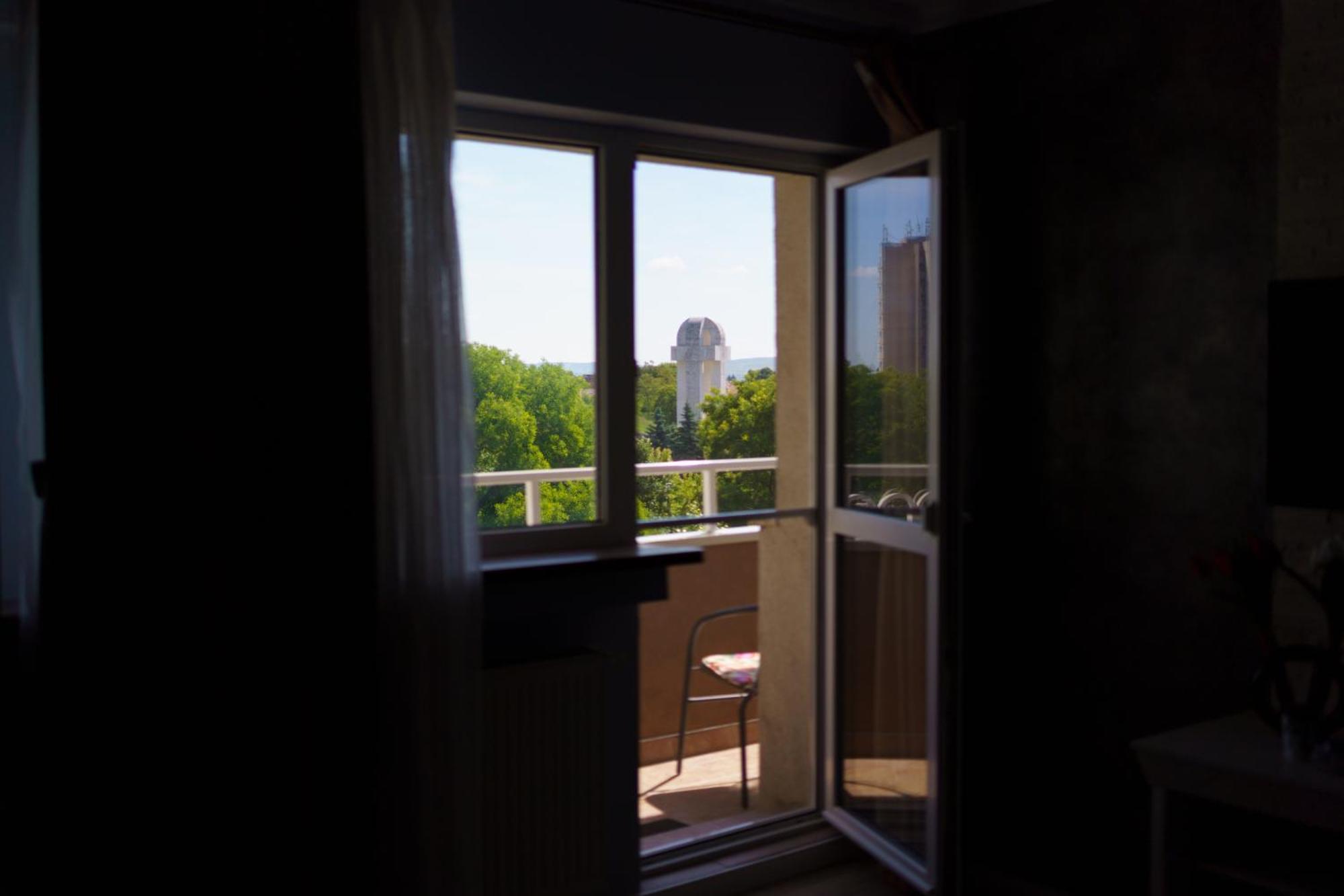 Pasiro Aparthotel Alba Iulia Zewnętrze zdjęcie