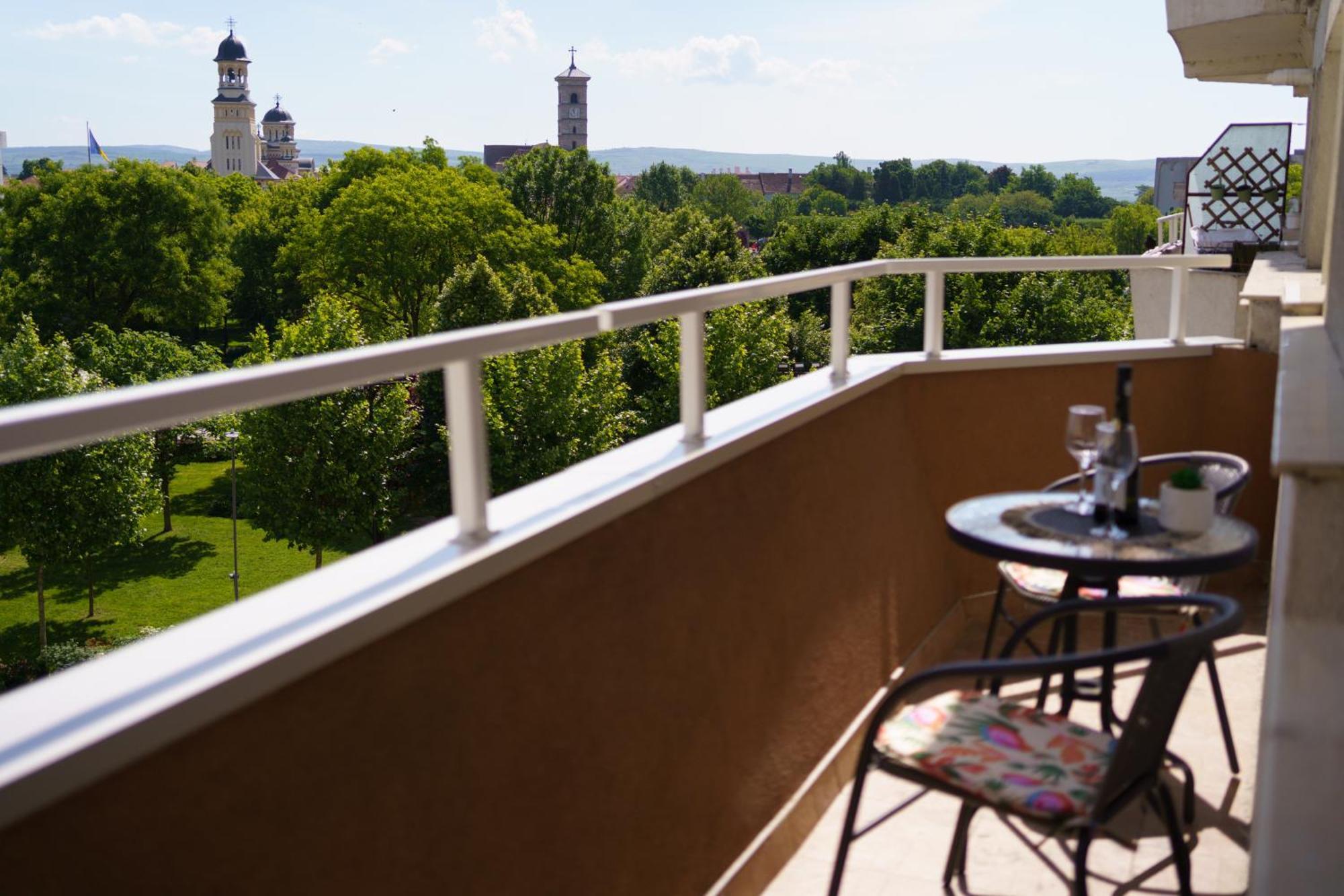 Pasiro Aparthotel Alba Iulia Zewnętrze zdjęcie